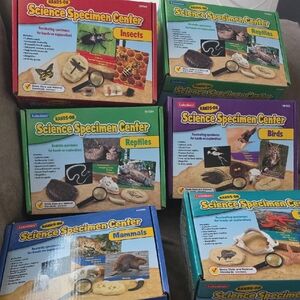 Lakeshore Science Specimen Center Set
